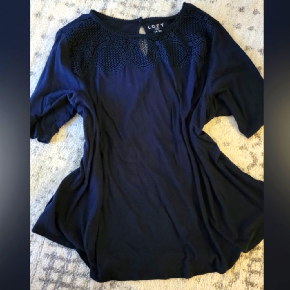 Loft Plus Size Women's Navy Blue Top Size 24/26
